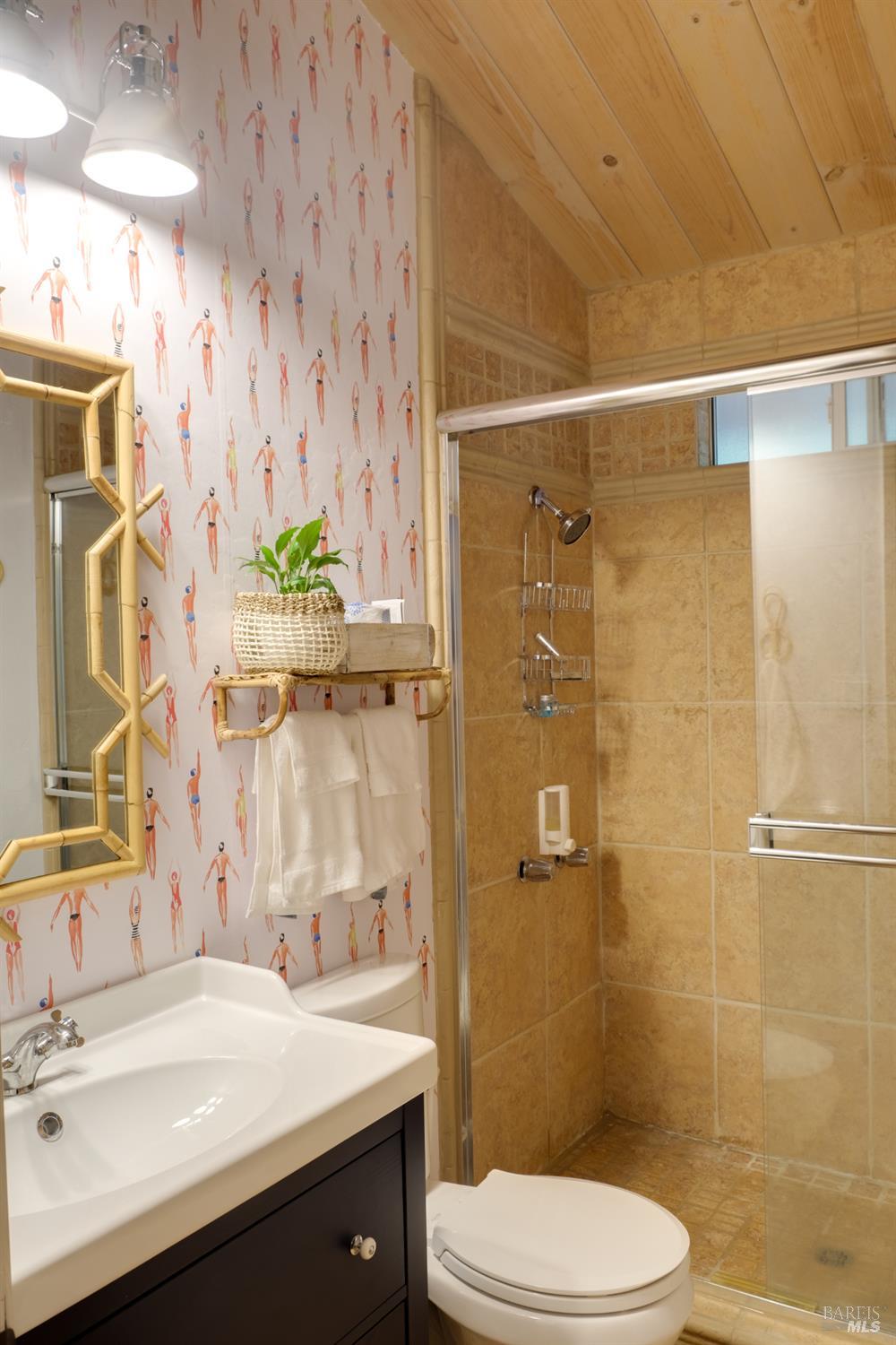 46800 Ocean View Drive