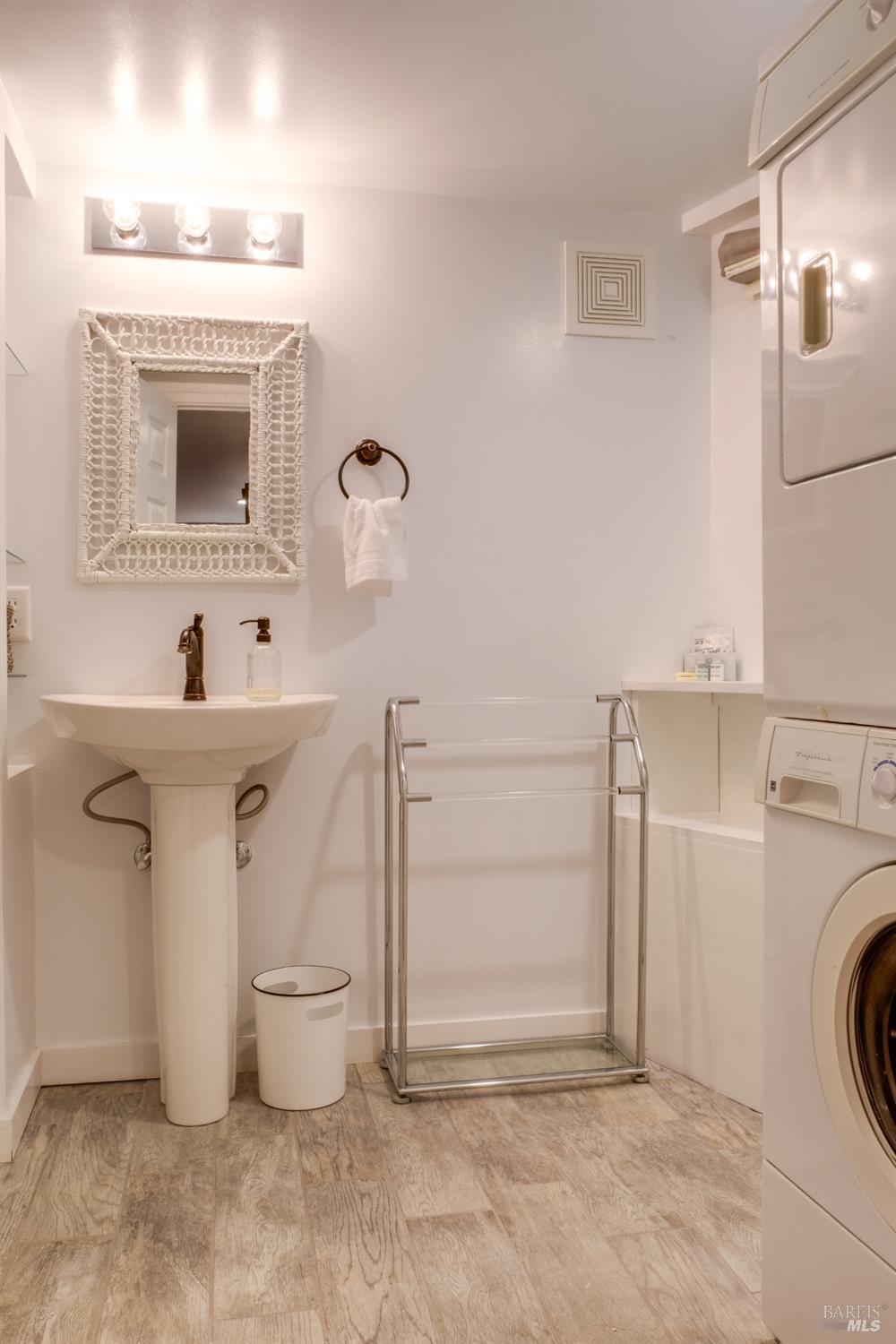 46800 Ocean View Drive