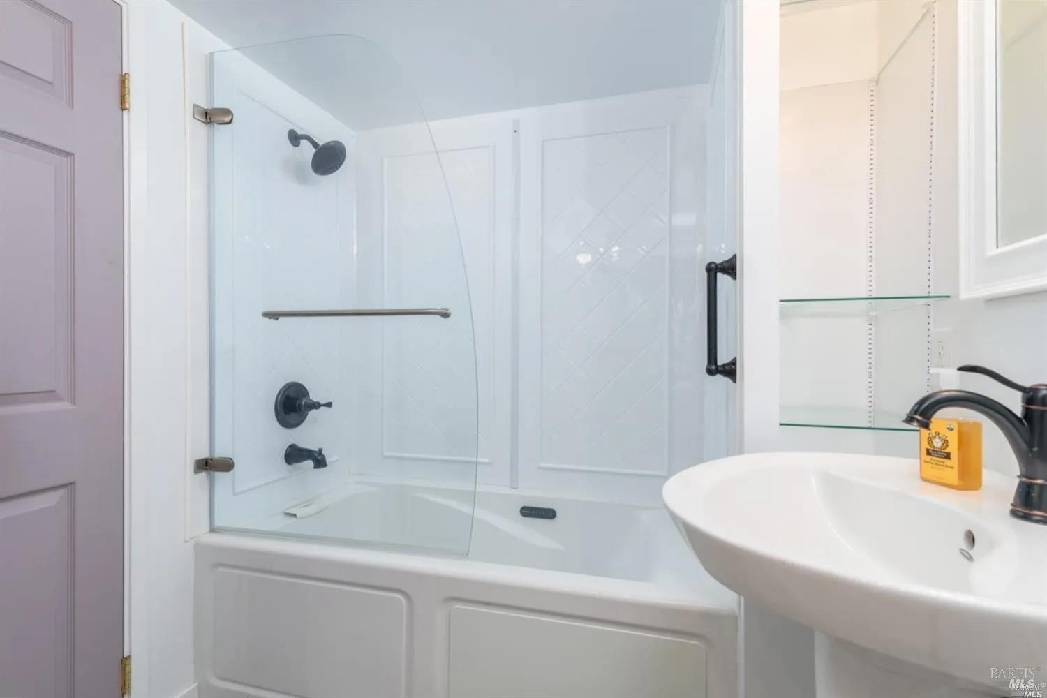 46800 Ocean View Drive