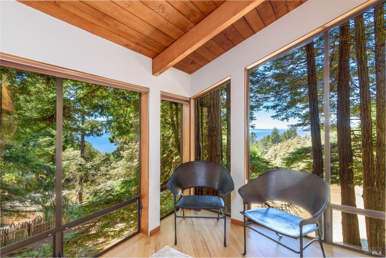 241 Moonraker Road