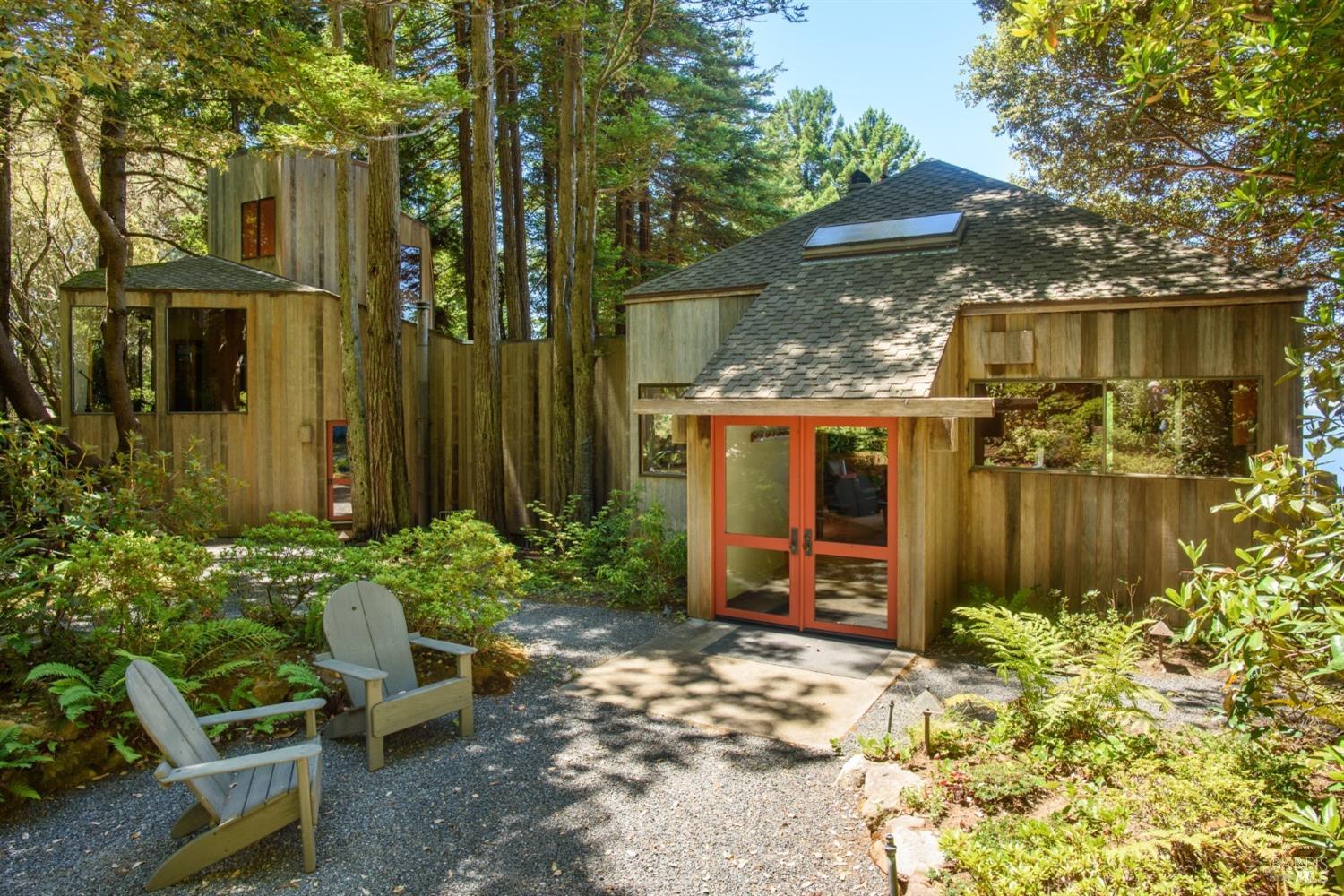 241 Moonraker Road