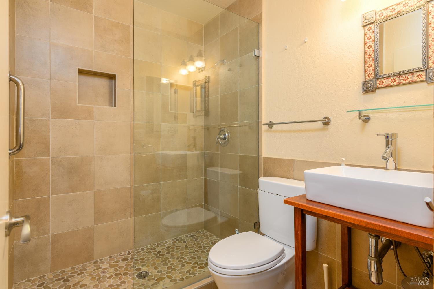 38020 Sentinel Close Road