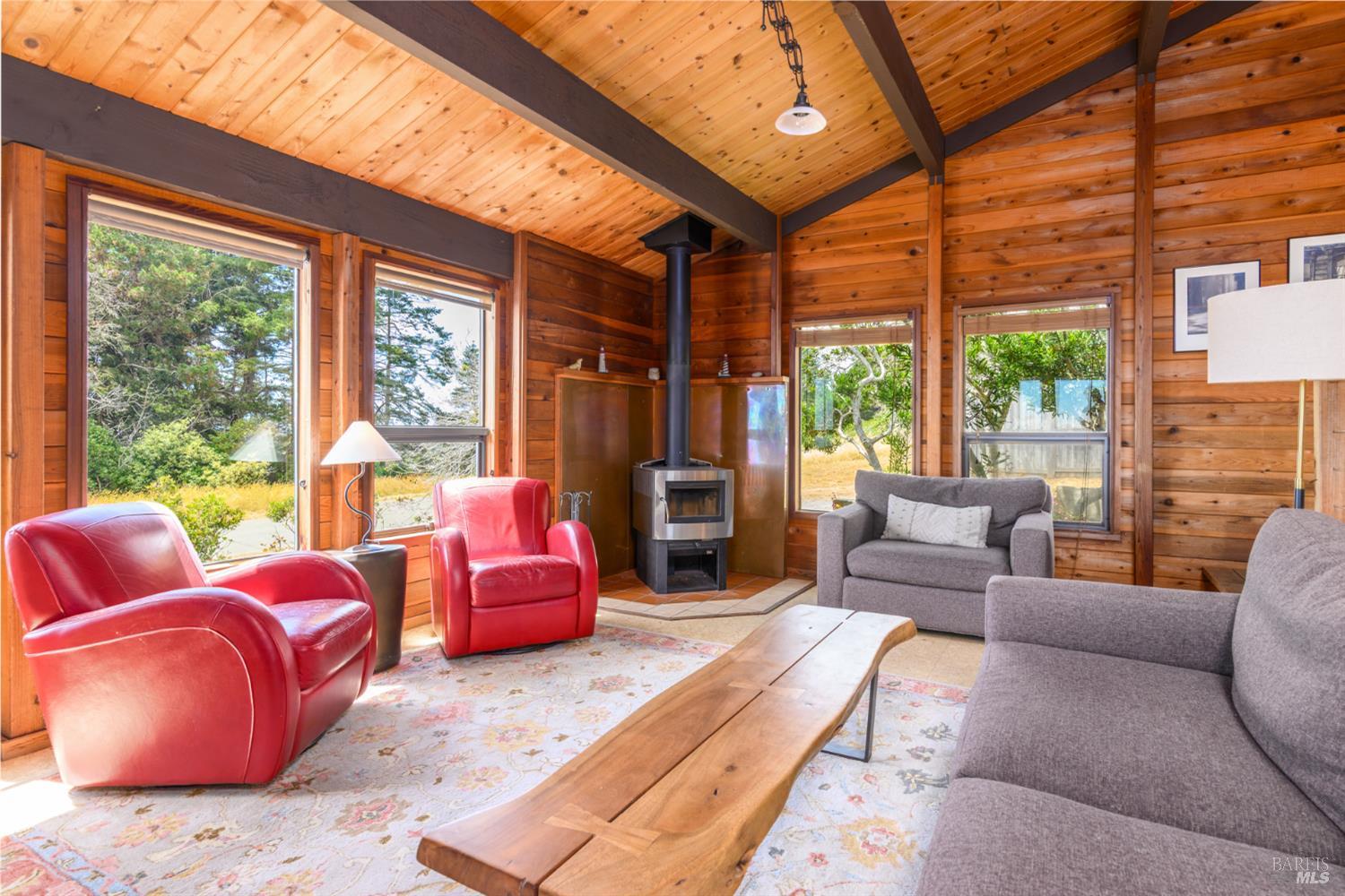 38020 Sentinel Close Road