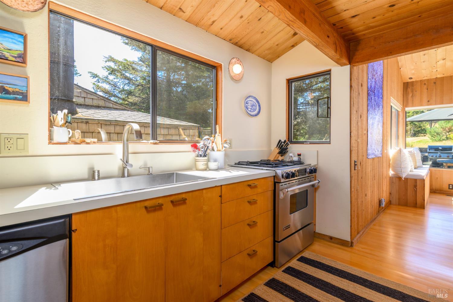 148 White Fir Wood Road