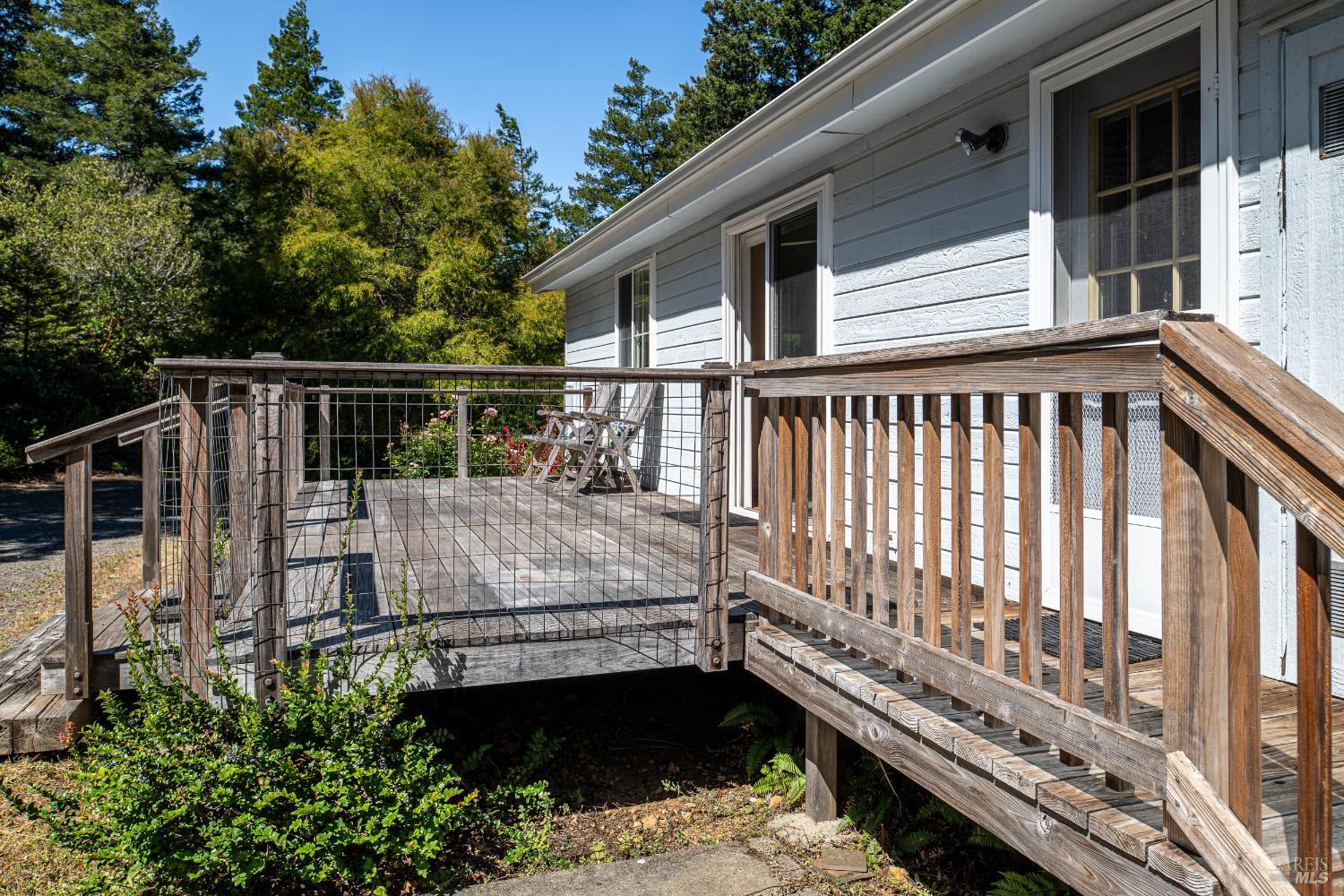 33416 Iversen Road