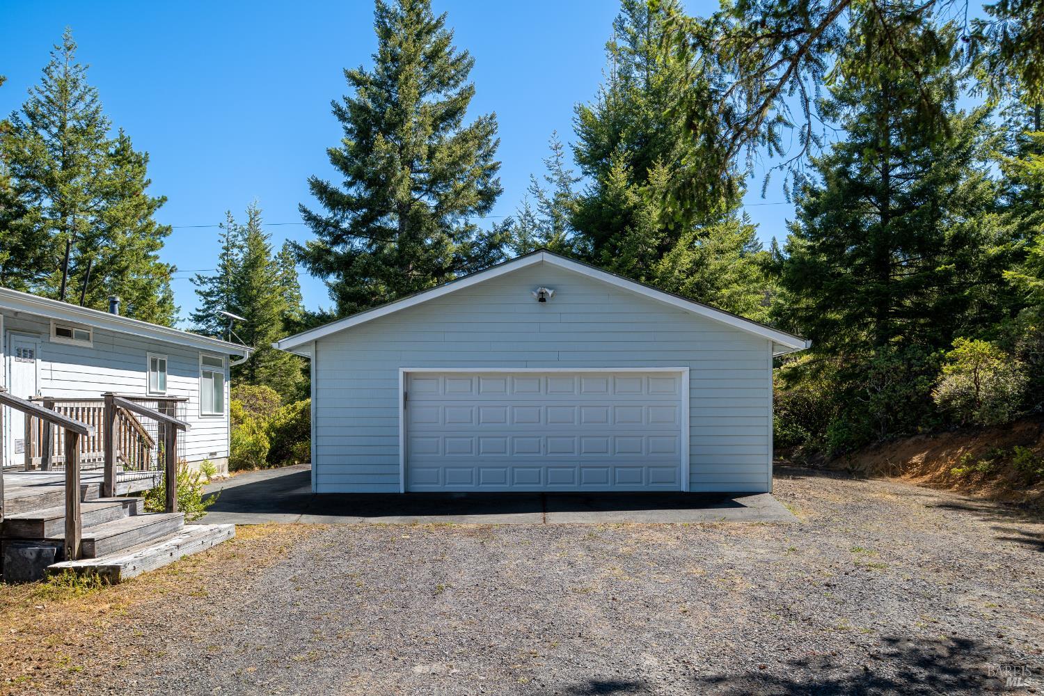 33416 Iversen Road