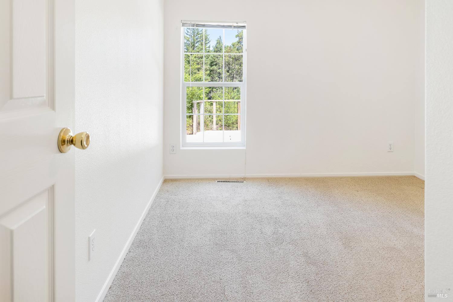 33416 Iversen Road