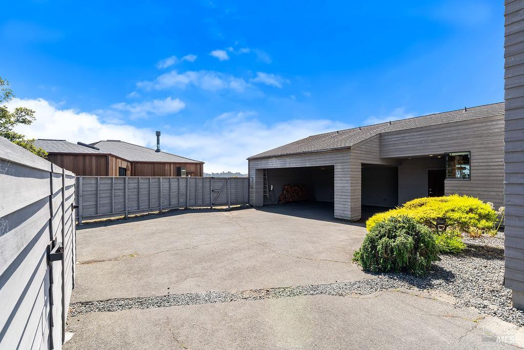 72 Sea Pine Reach