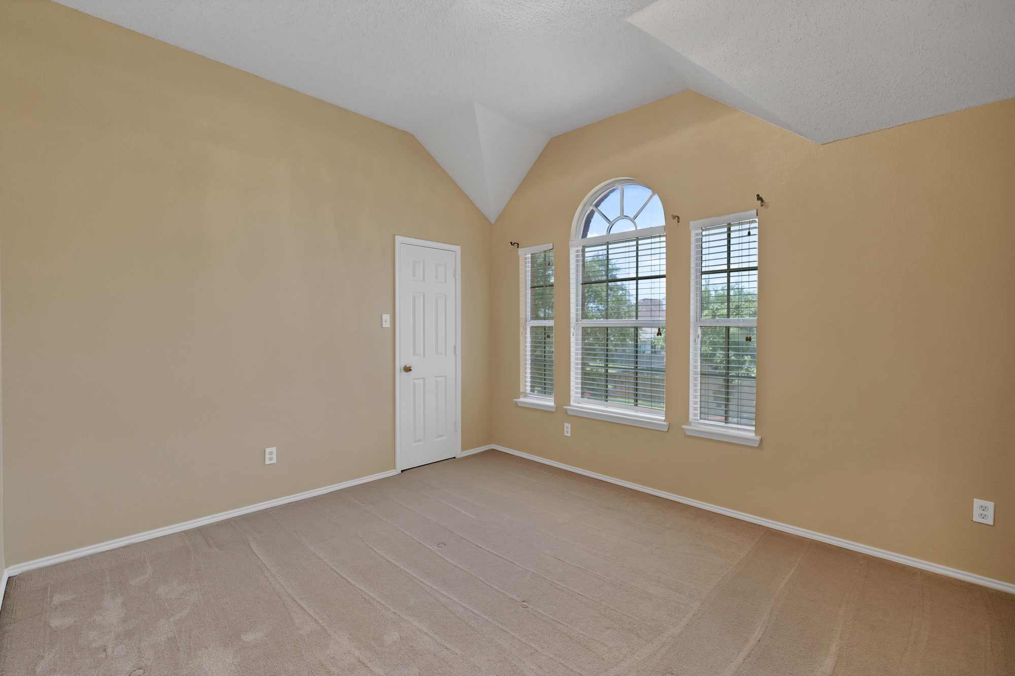 8405 Cedarcrest Lane