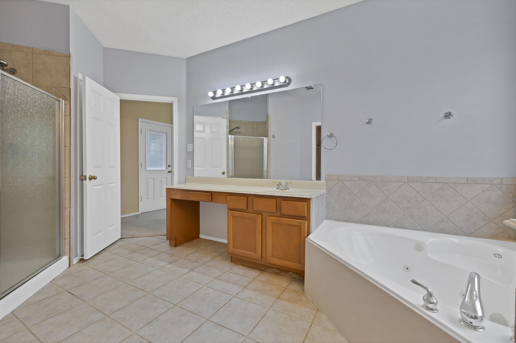 8405 Cedarcrest Lane