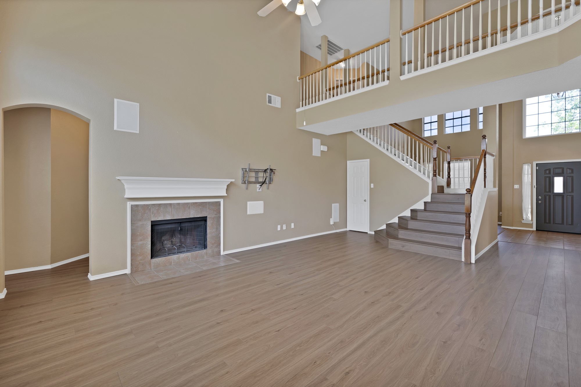 8405 Cedarcrest Lane