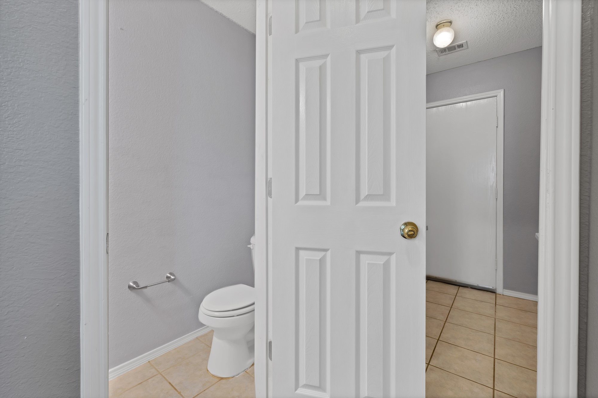 8405 Cedarcrest Lane