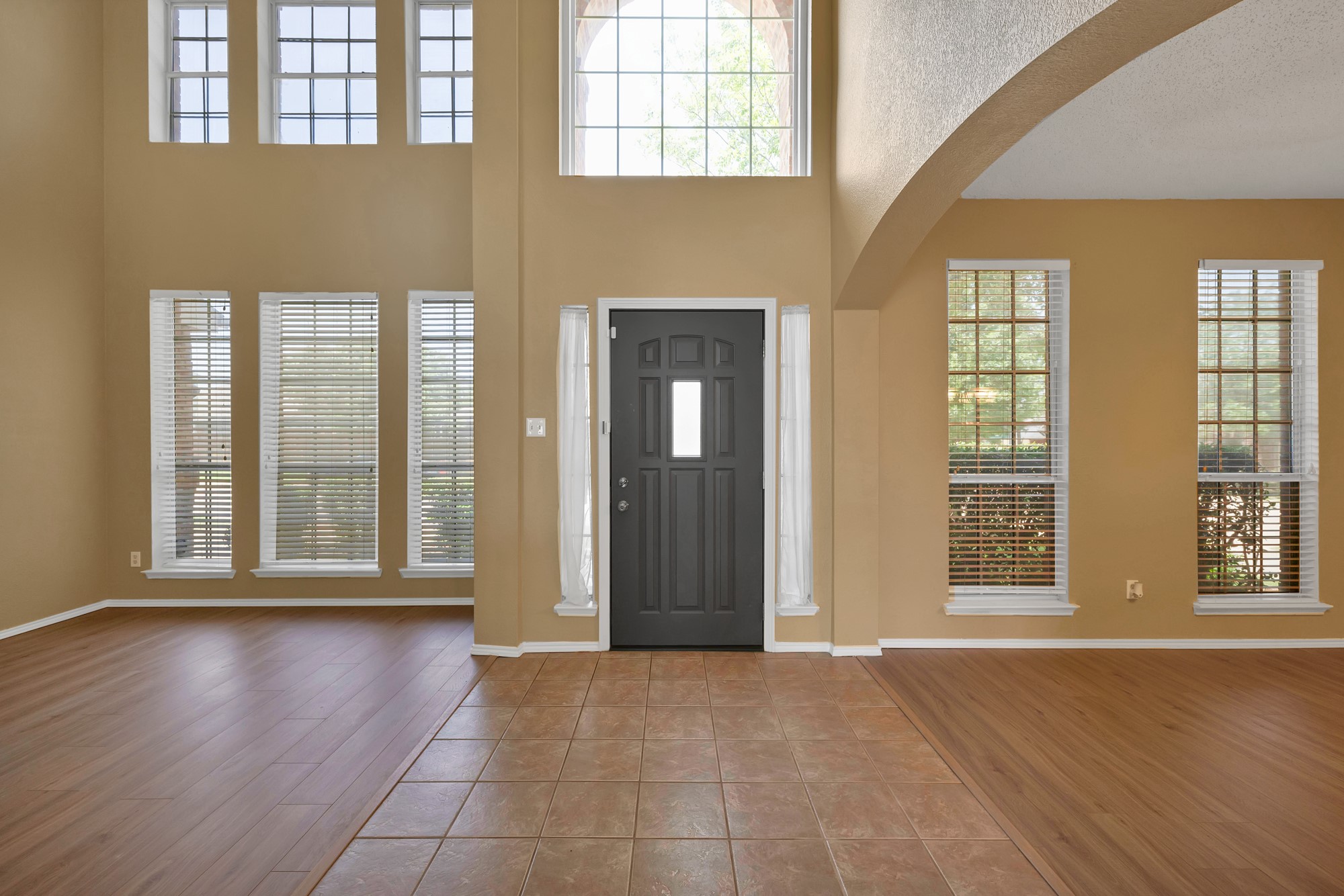 8405 Cedarcrest Lane