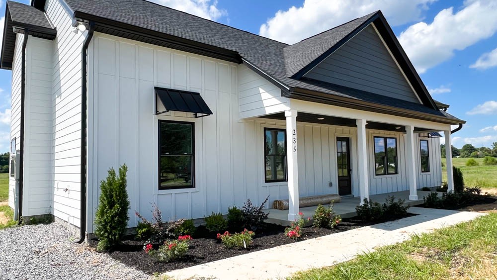235 Woods Rd