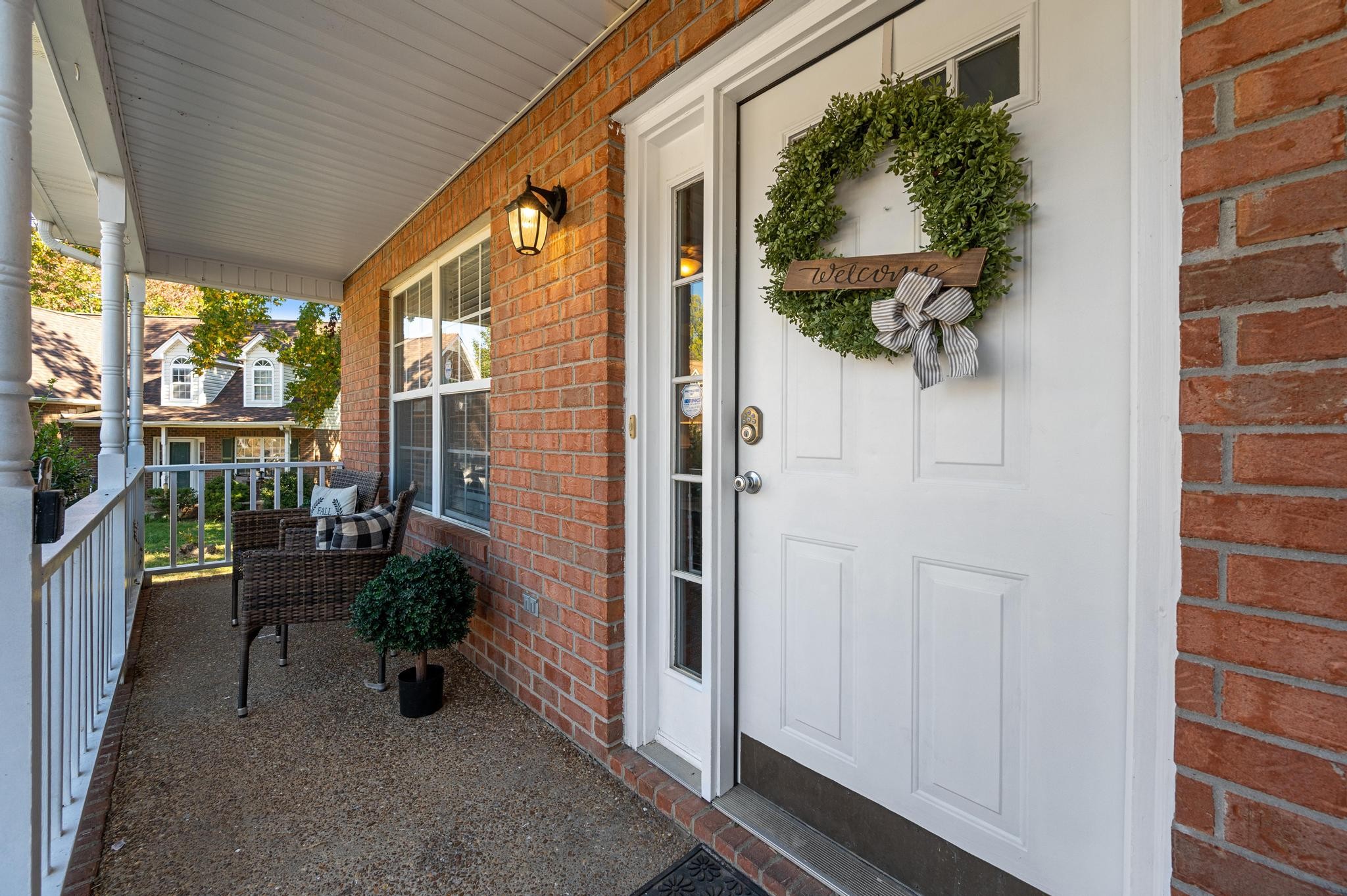 102 N Aztec Dr