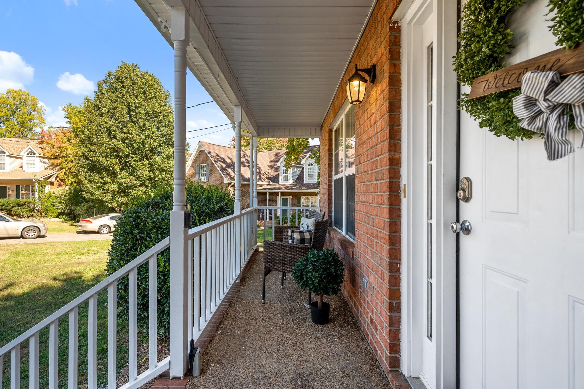102 N Aztec Dr