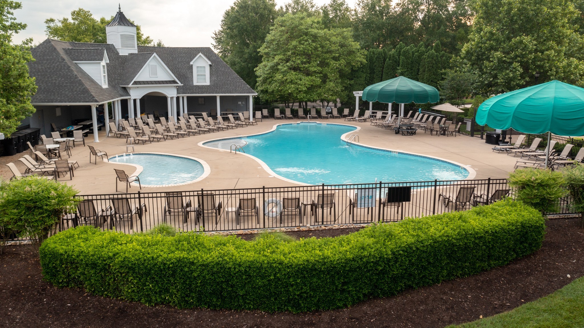 5239 Starnes Dr