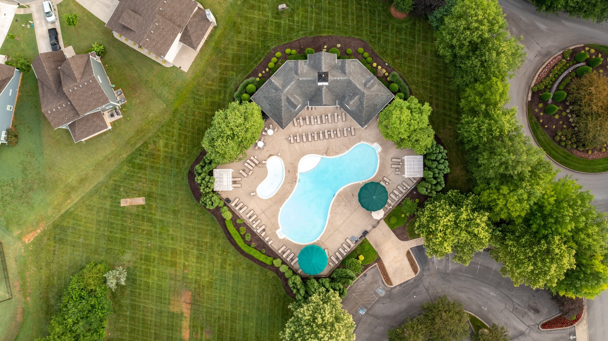 5239 Starnes Dr