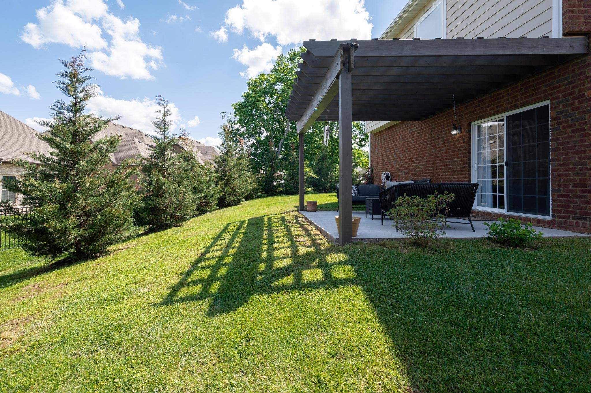 5239 Starnes Dr
