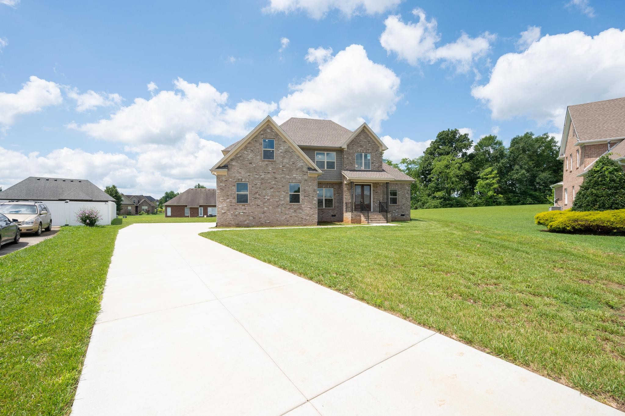 104 Waycross Dr