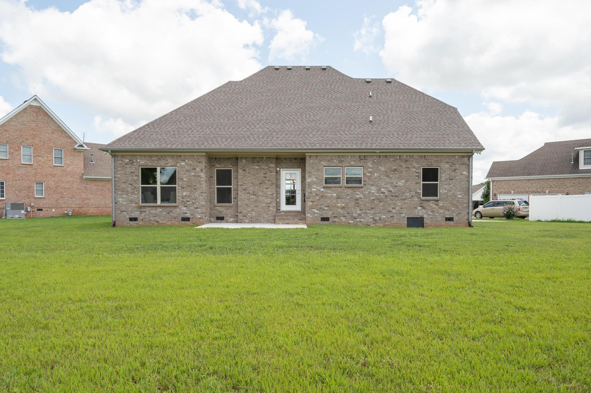 104 Waycross Dr