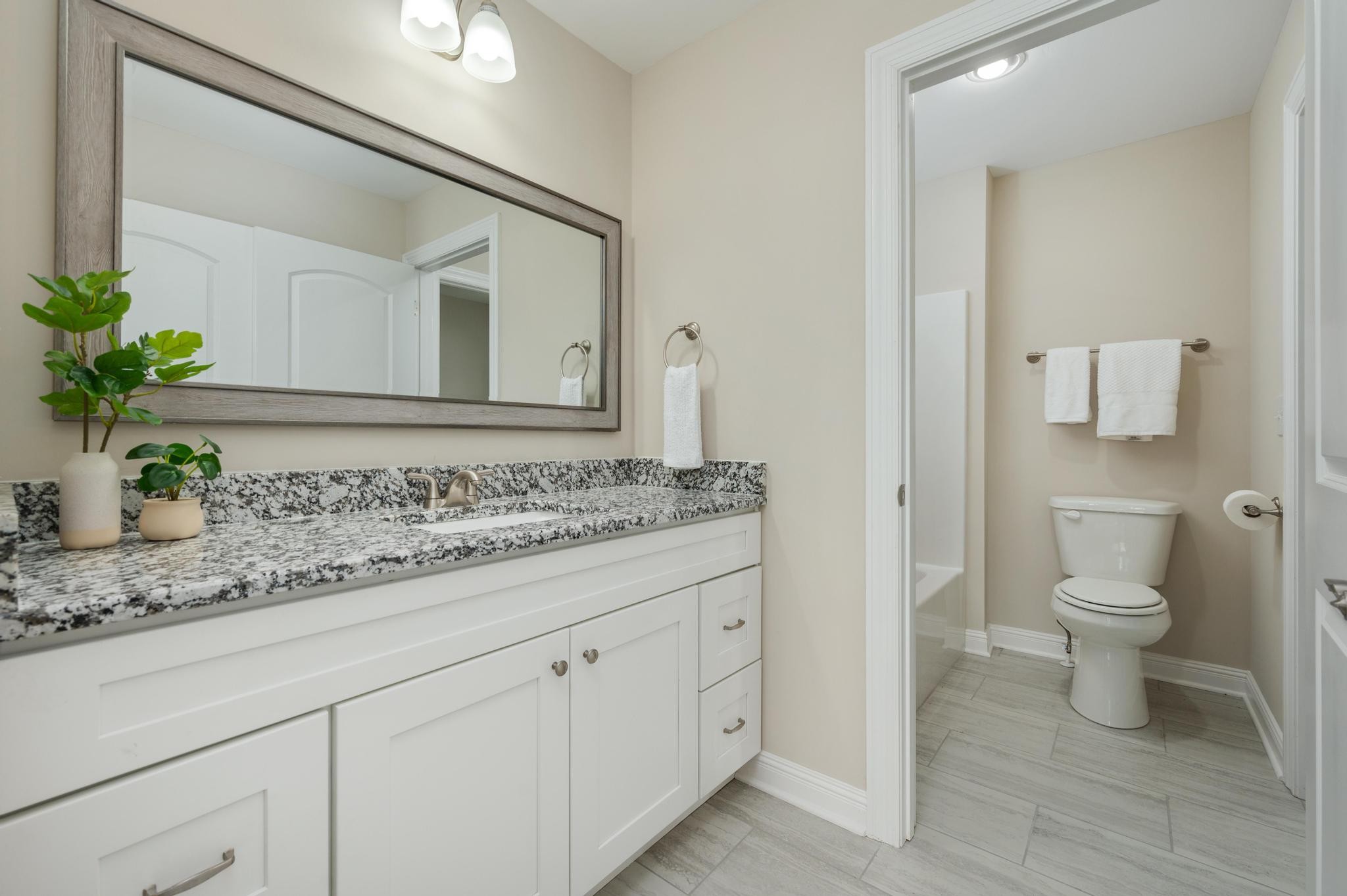 104 Waycross Dr