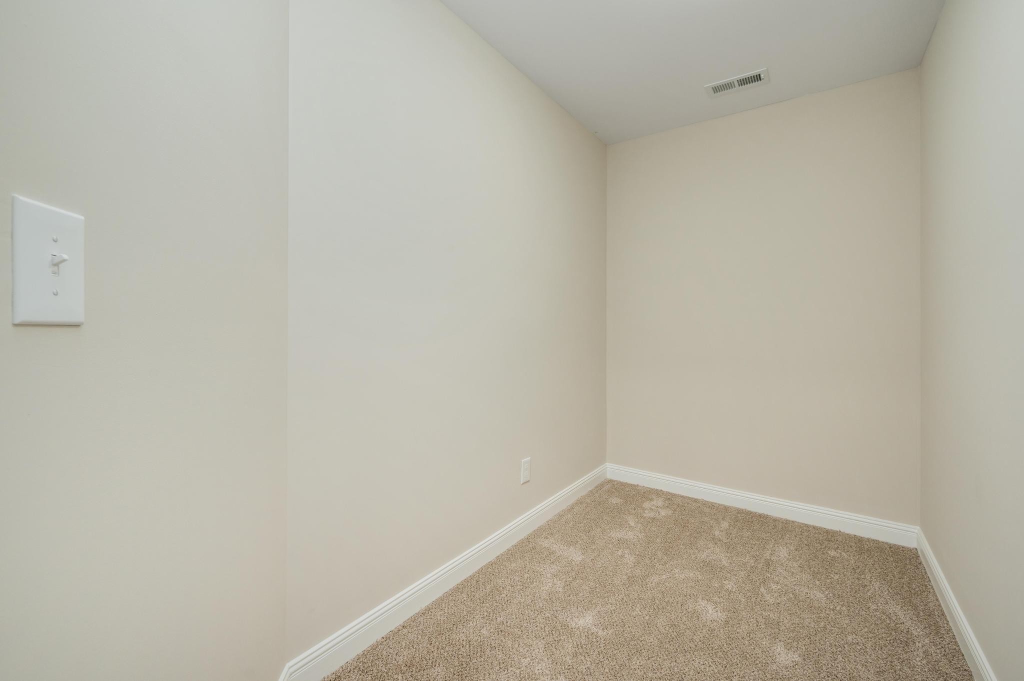 104 Waycross Dr