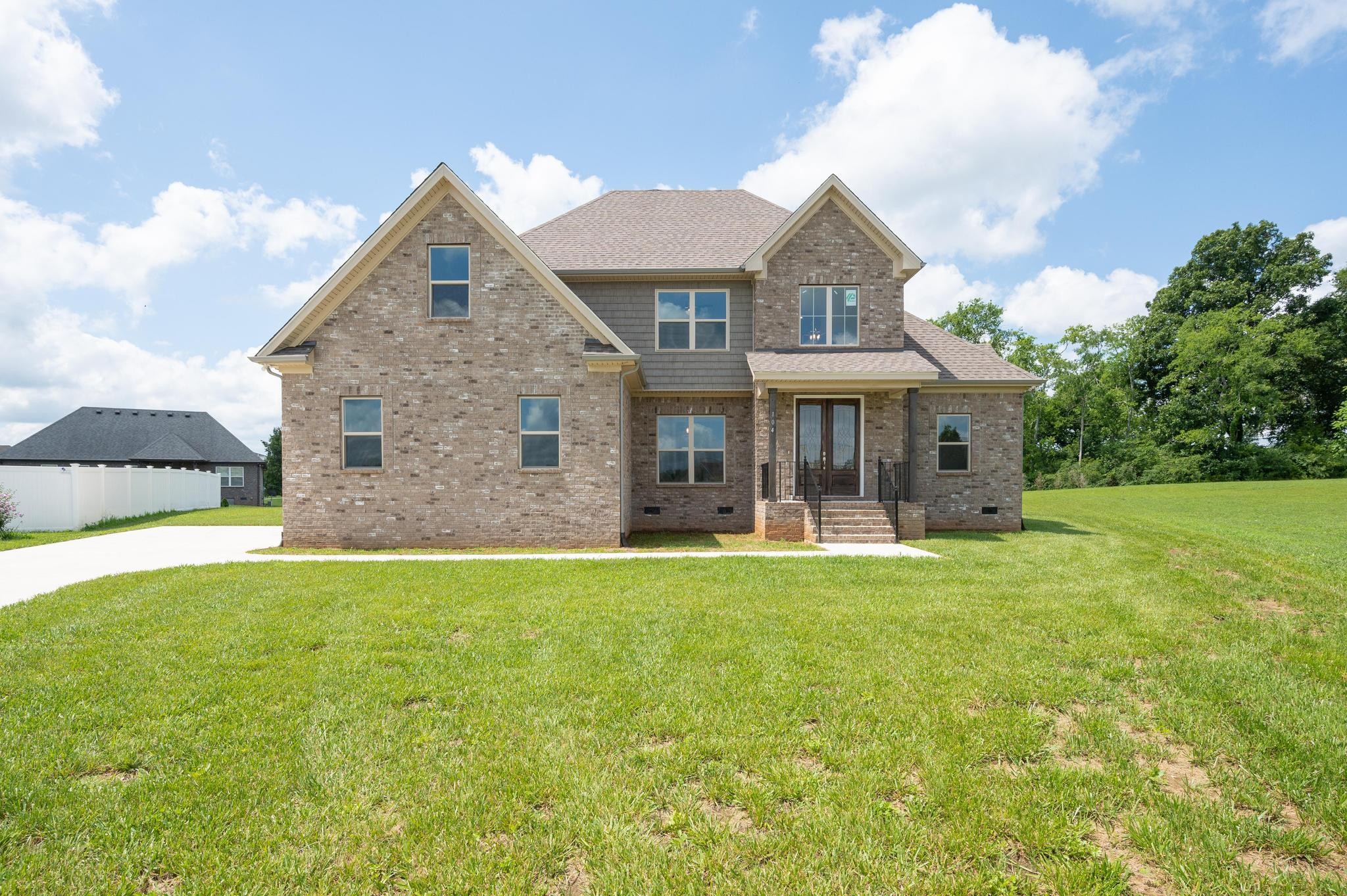 104 Waycross Dr