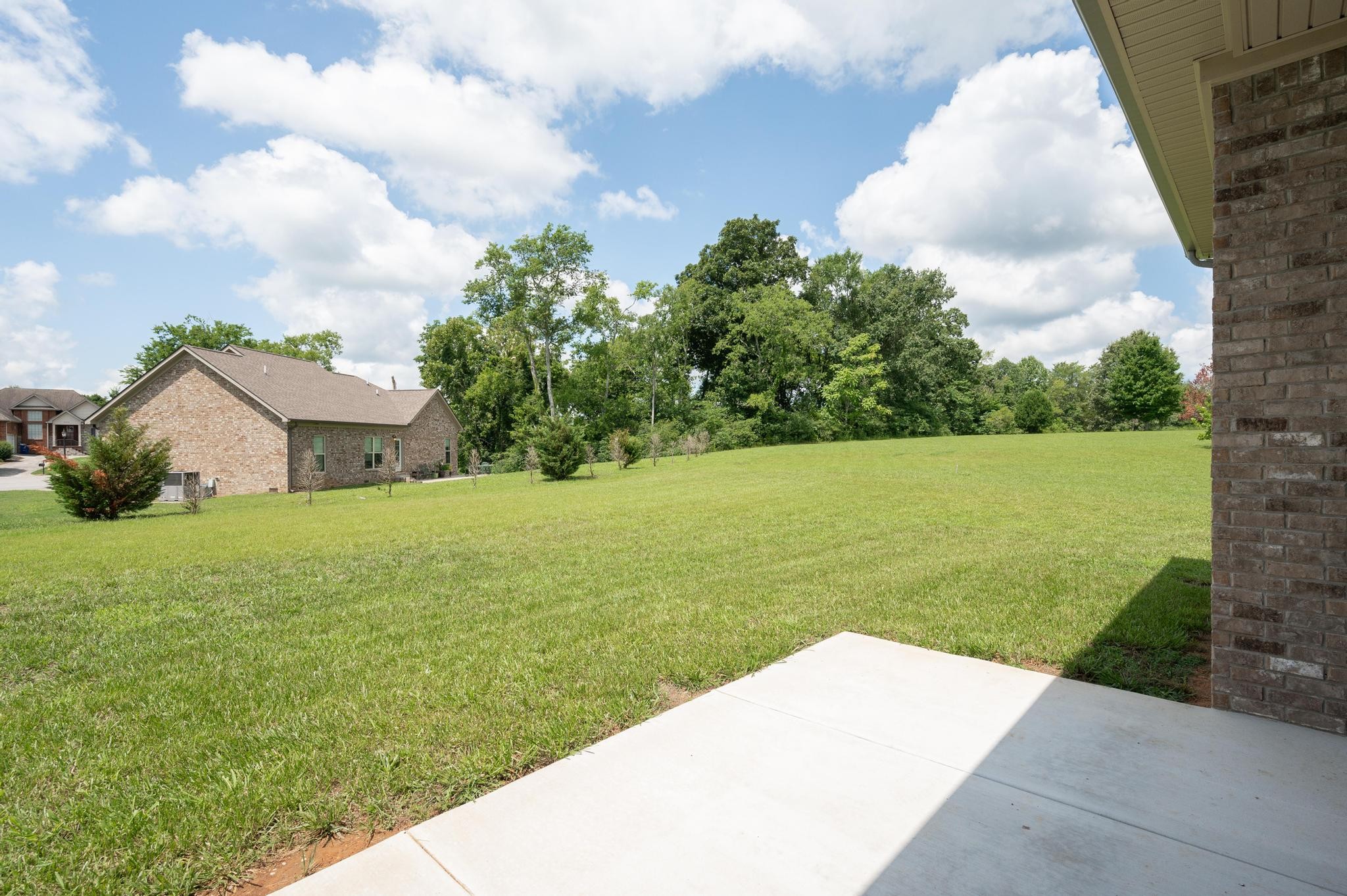 104 Waycross Dr