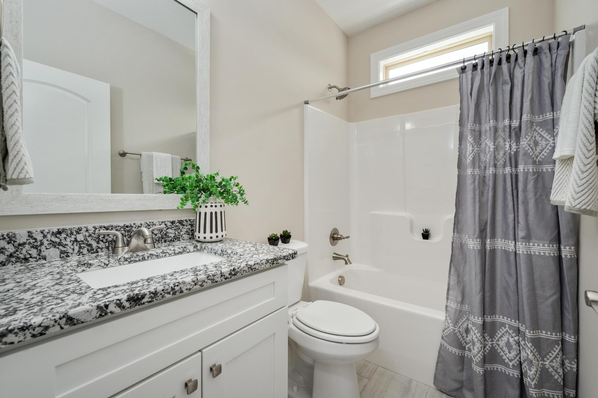 104 Waycross Dr