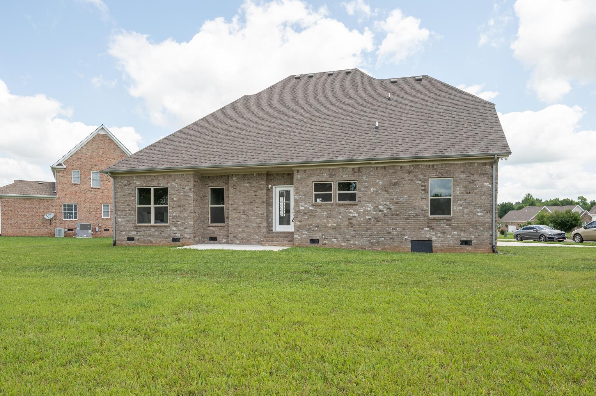 104 Waycross Dr