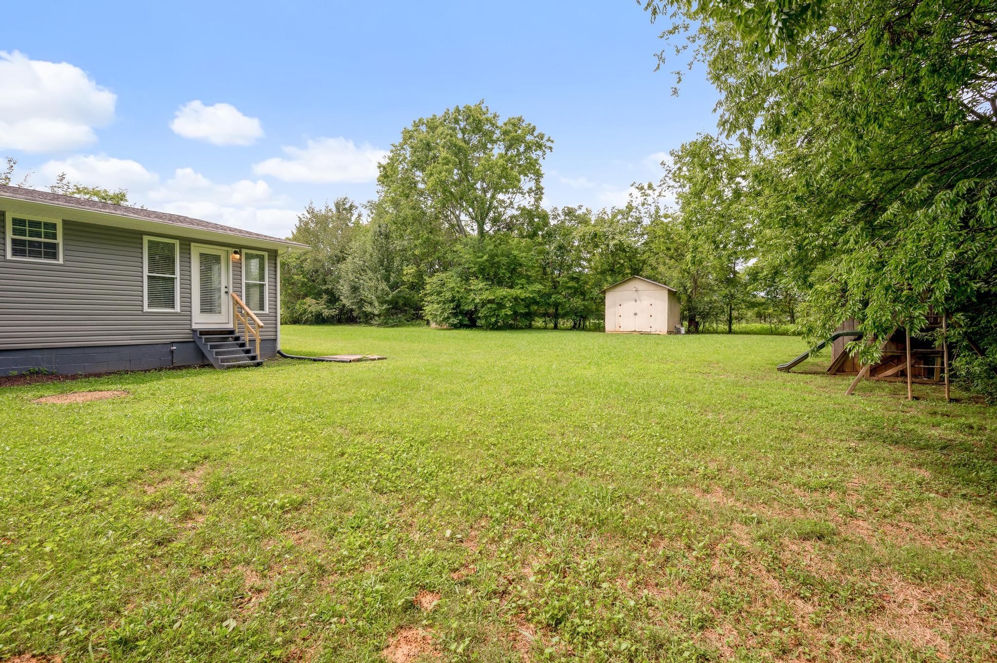 422 Frank Martin Rd