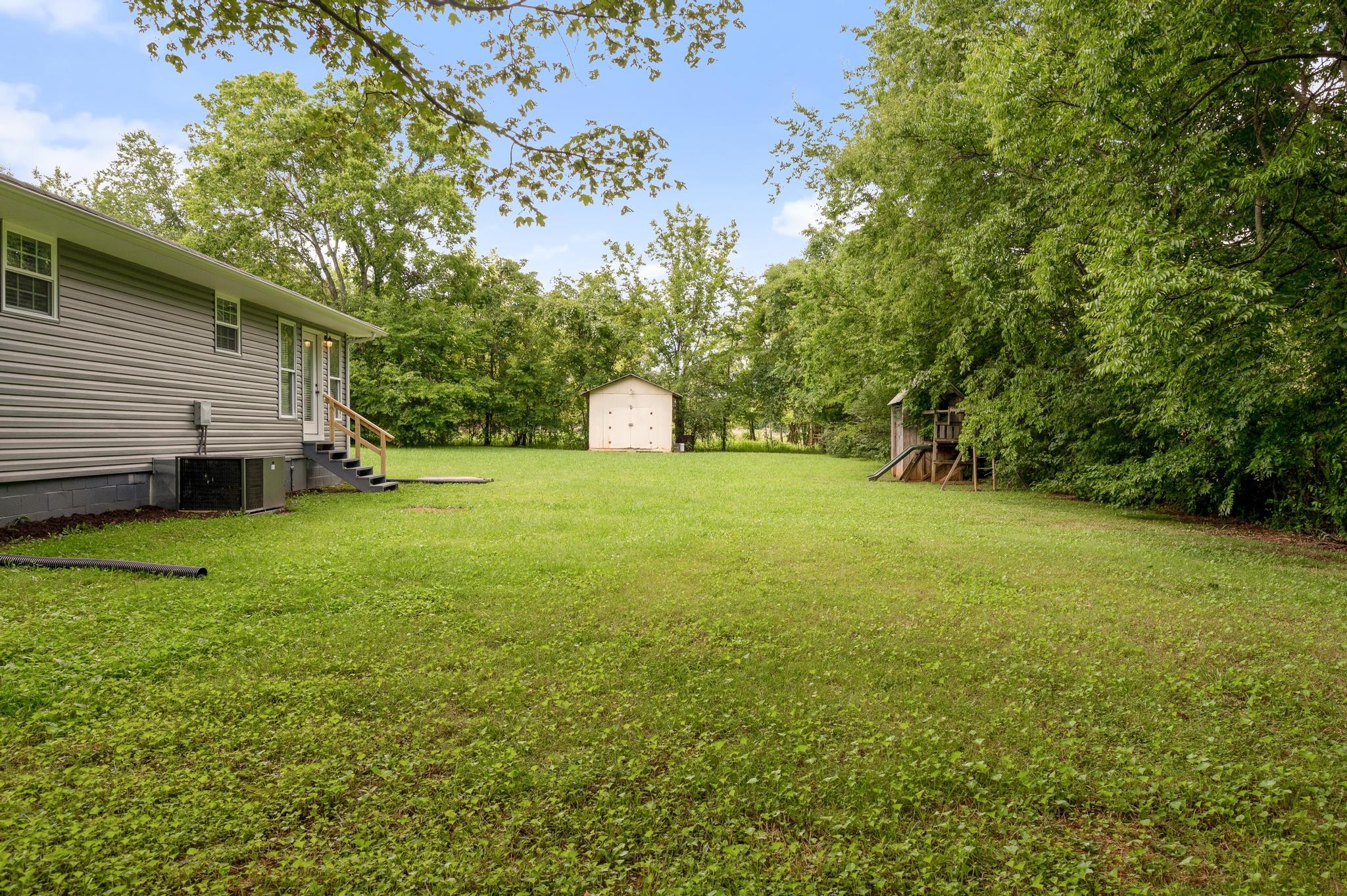 422 Frank Martin Rd
