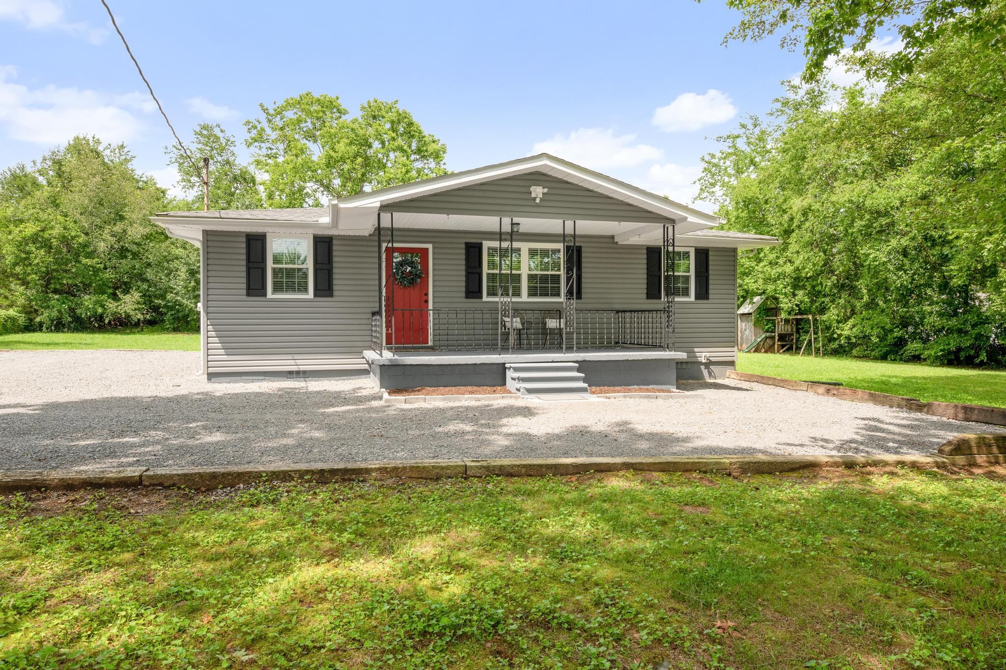 422 Frank Martin Rd