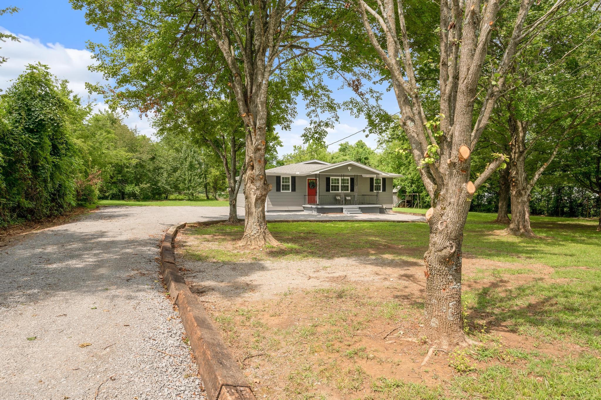 422 Frank Martin Rd