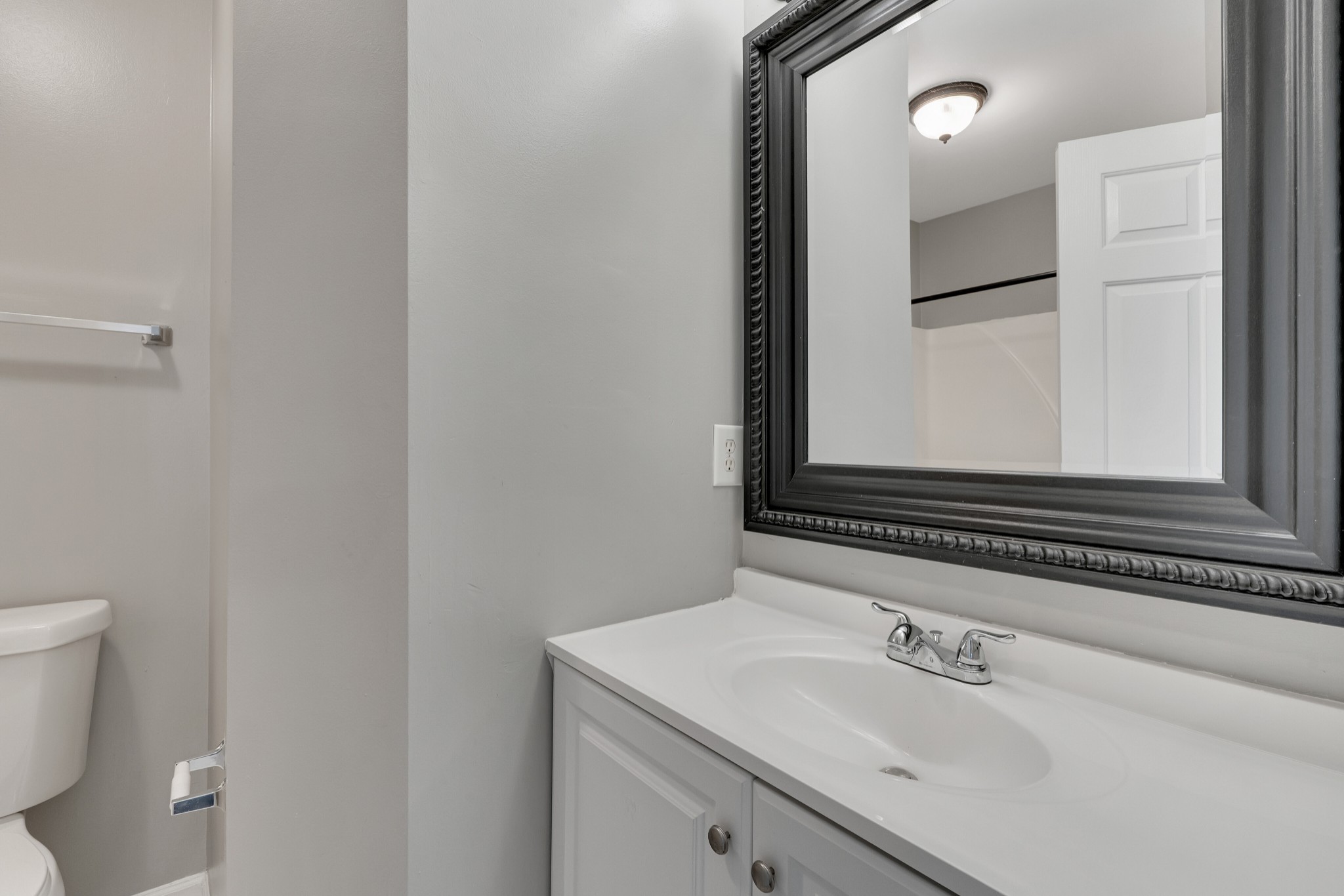 5170 Hickory Hollow Pkwy Unit: 250