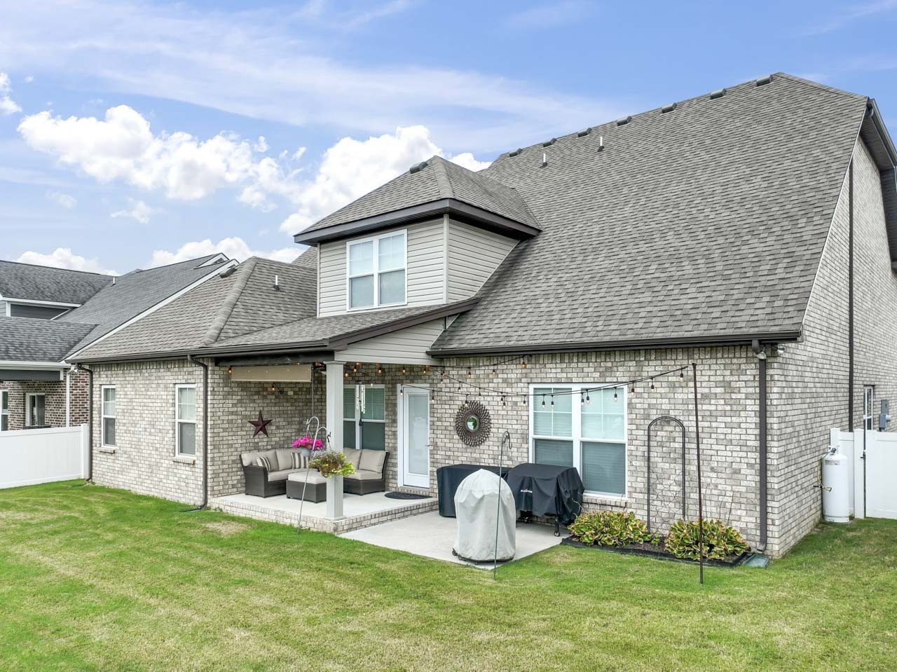 1256 Hensfield Dr