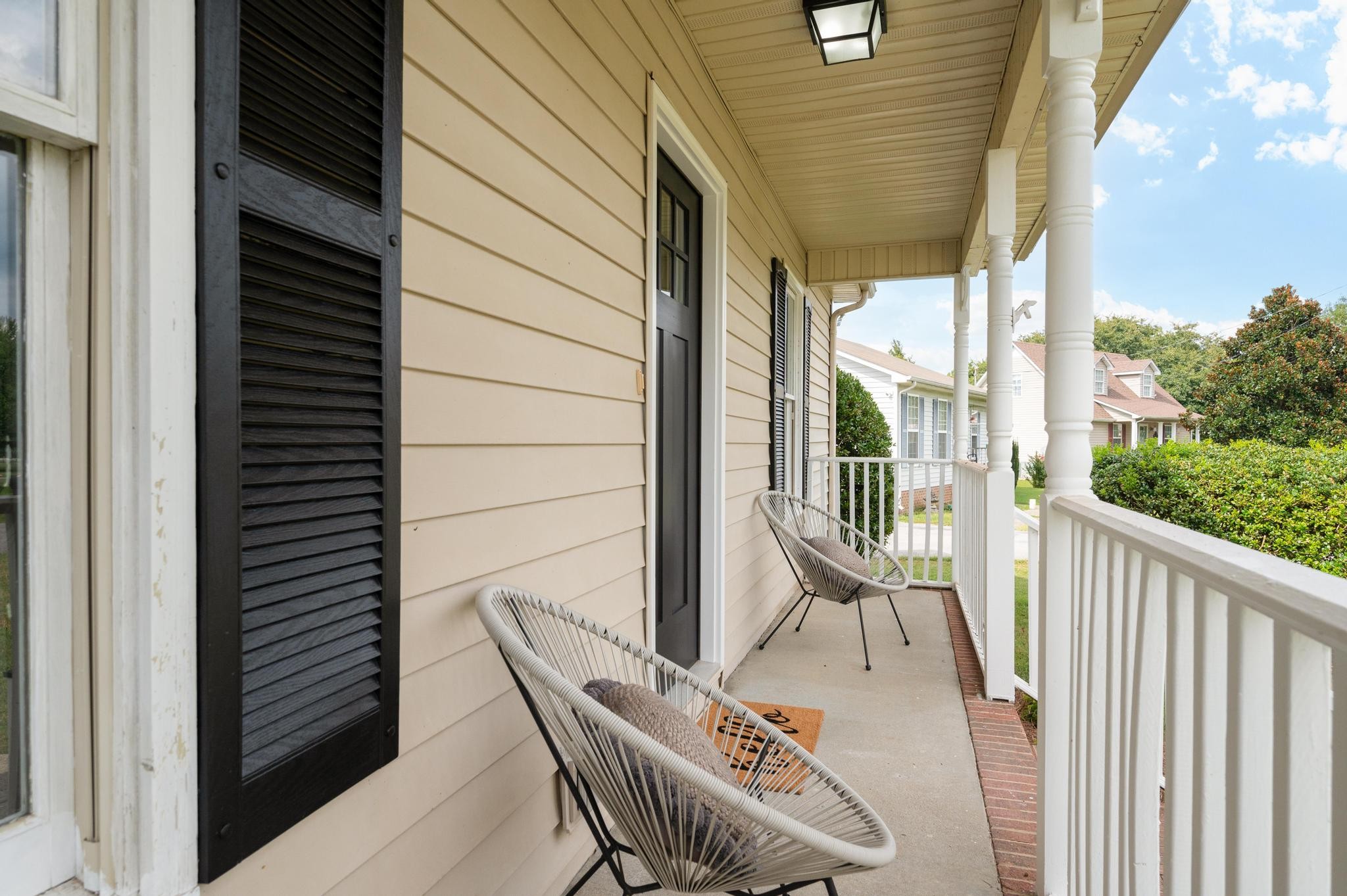 213 Edgeview Dr