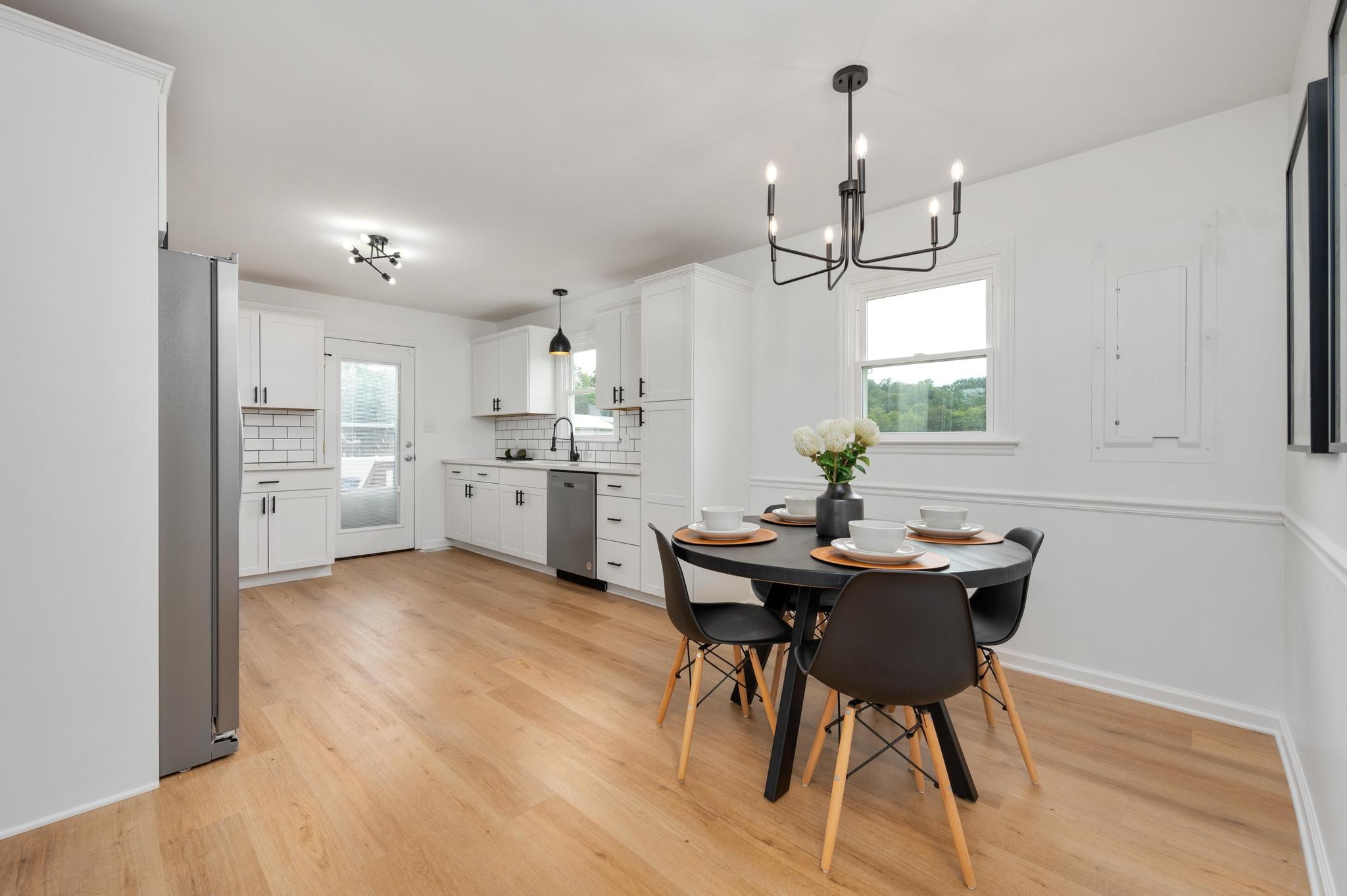 213 Edgeview Dr