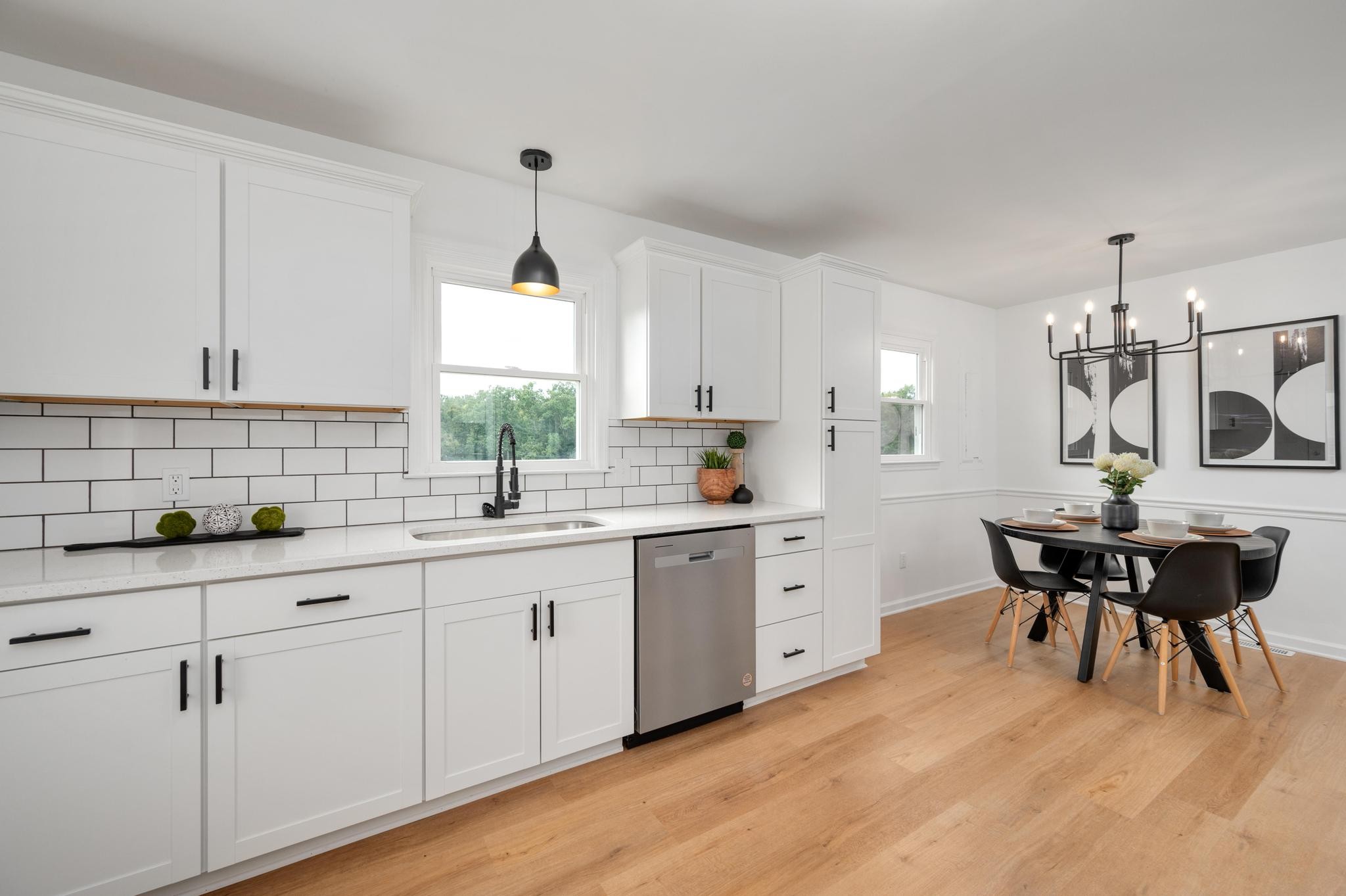 213 Edgeview Dr