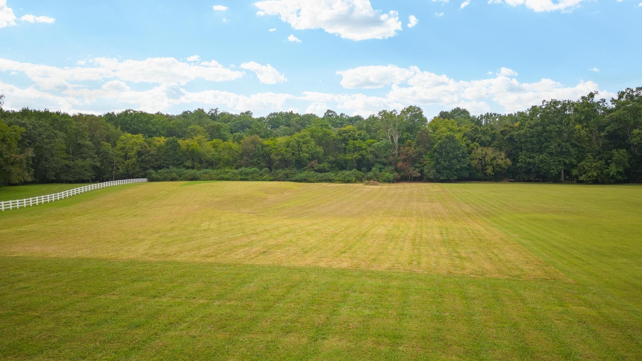 213 Edgeview Dr
