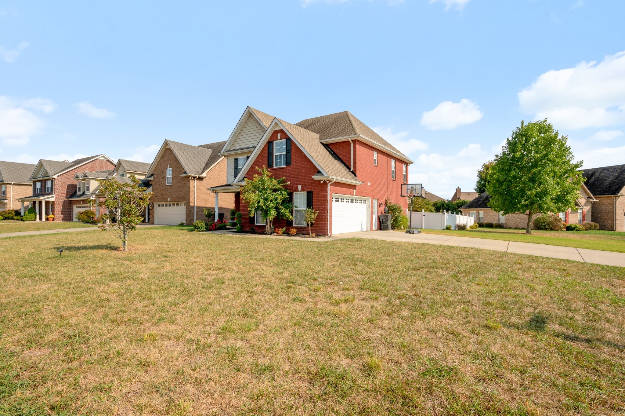 5159 Starnes Dr