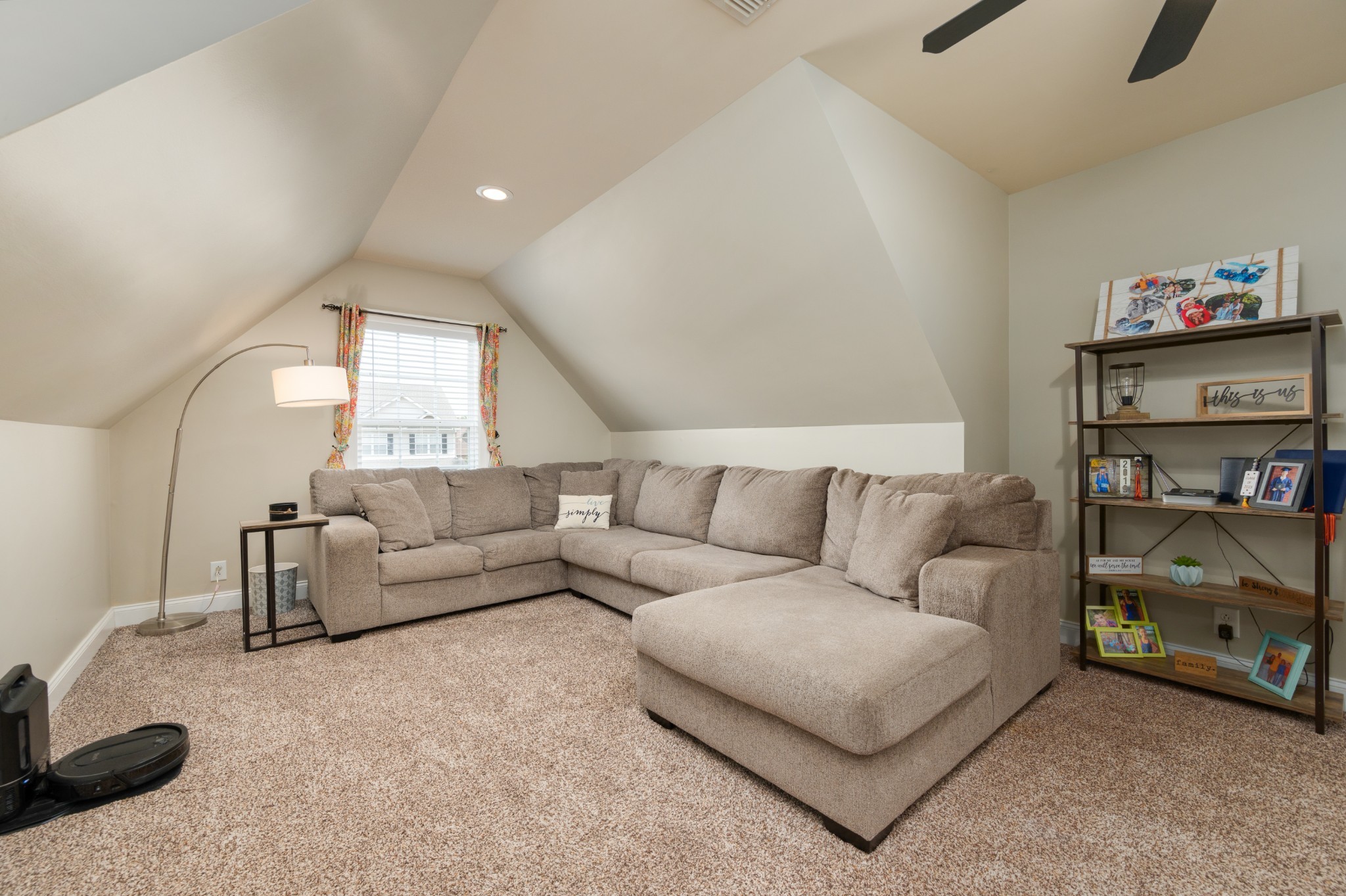 5159 Starnes Dr