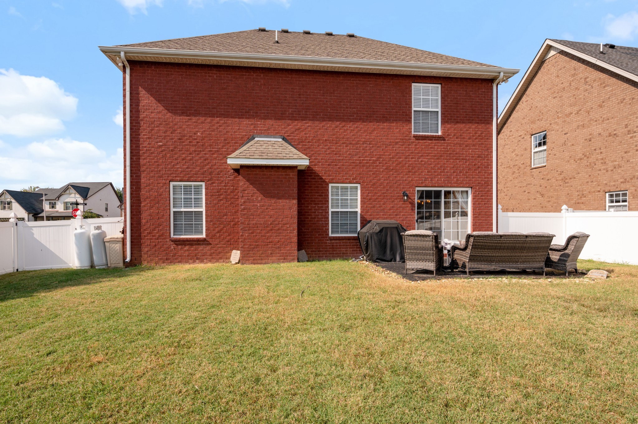 5159 Starnes Dr