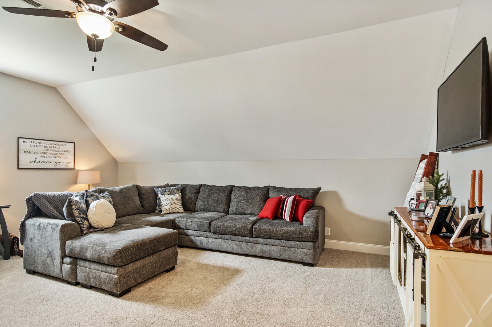 2821 Beaulah Dr