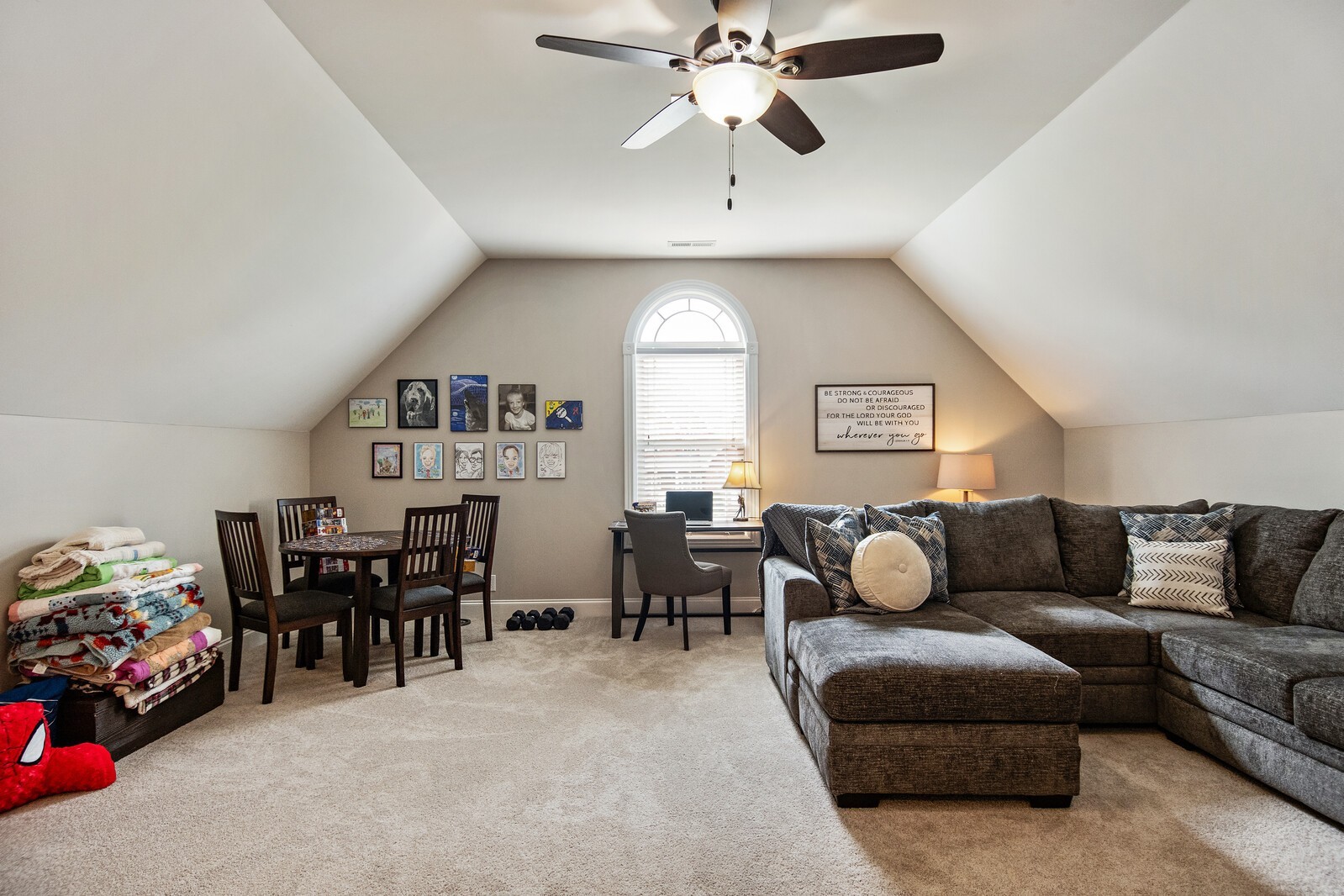 2821 Beaulah Dr