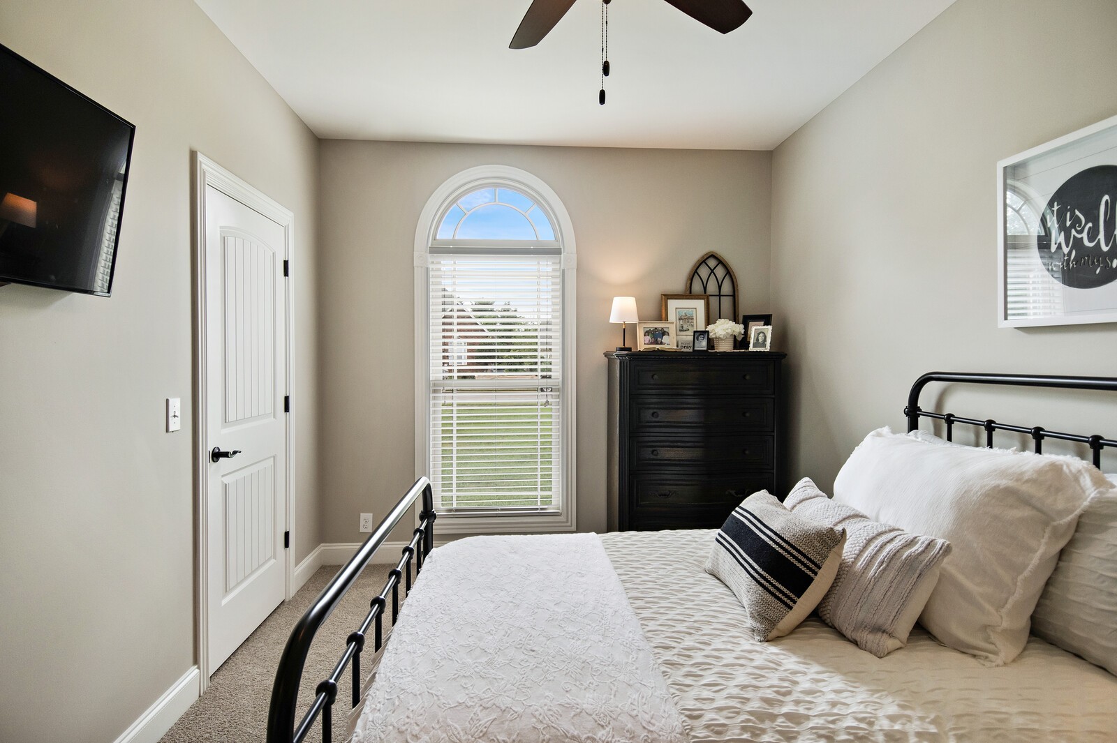 2821 Beaulah Dr