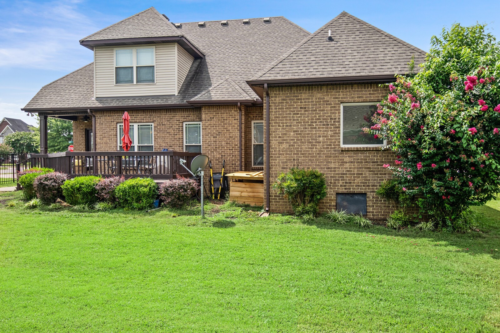 2821 Beaulah Dr