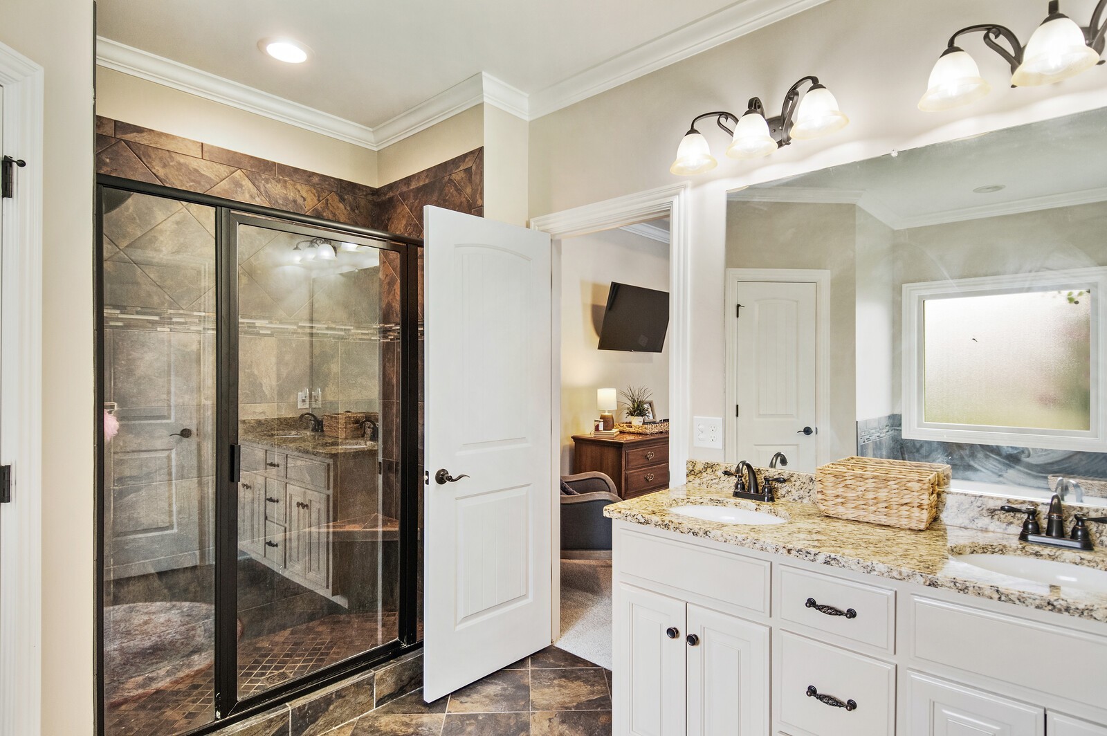 2821 Beaulah Dr