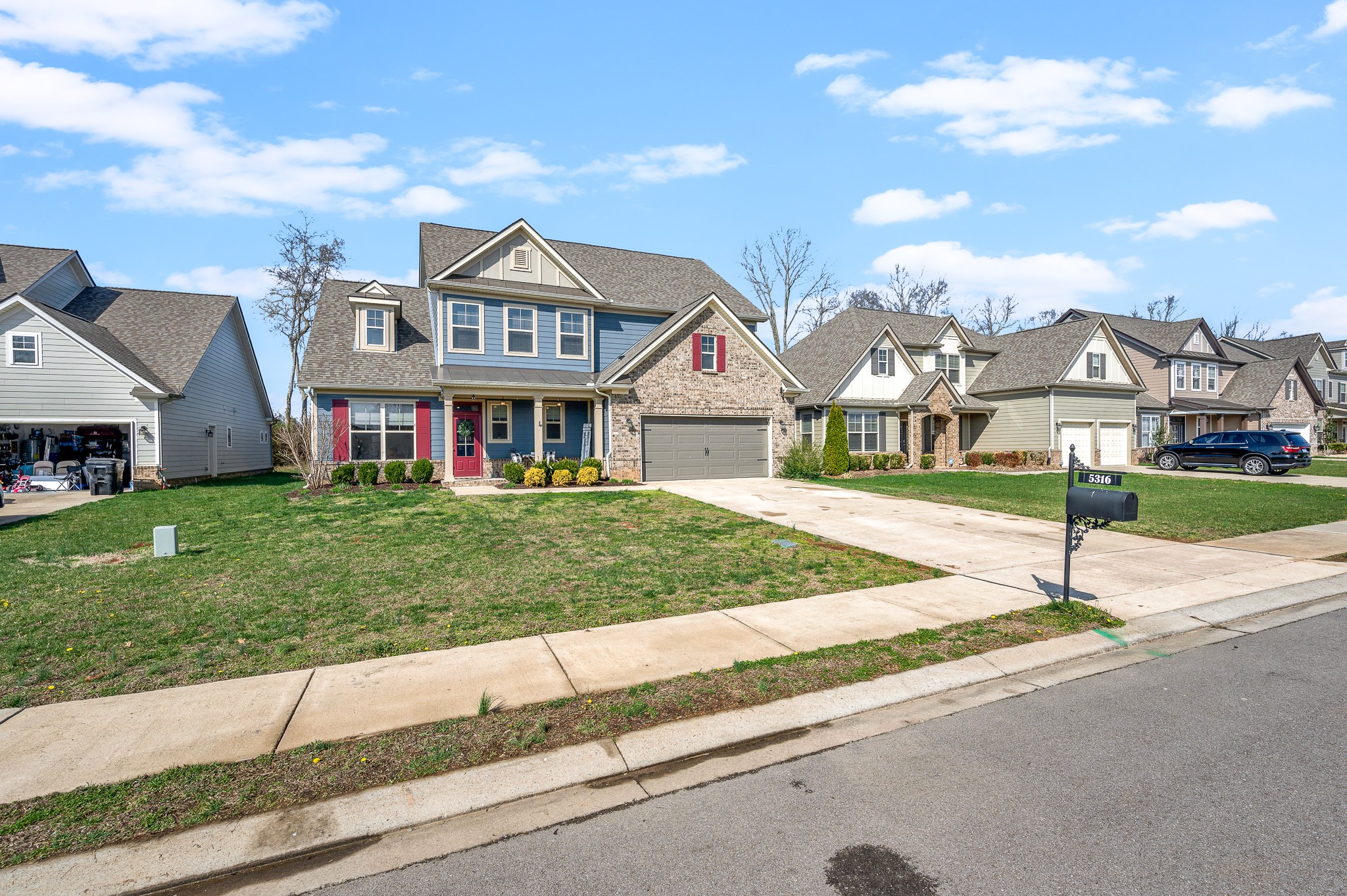 5316 Starnes Dr